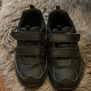 Cooper 2.0 Hook & Loop dress sneakers